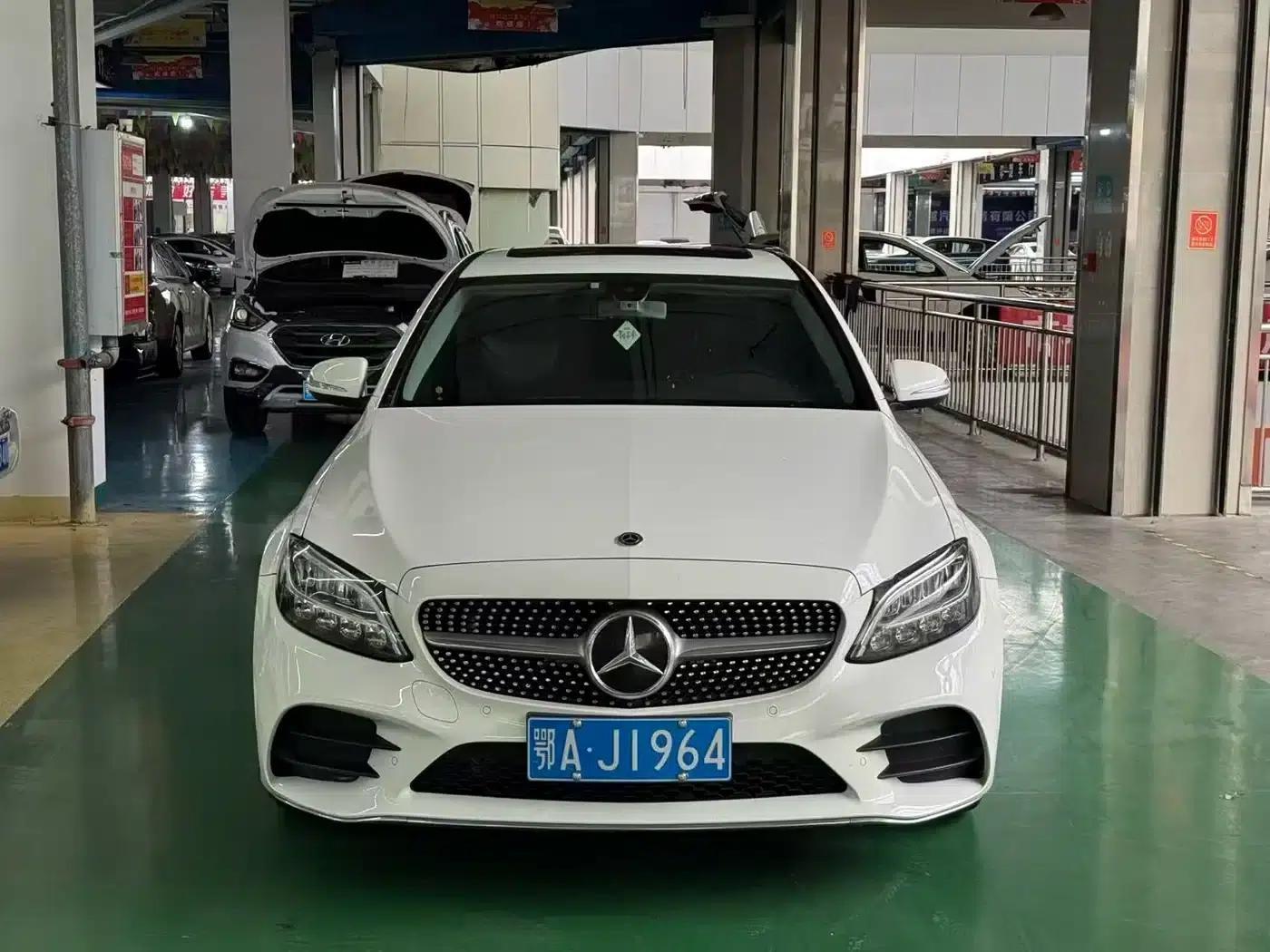 Mercedes-Benz C-Class 2020 Facelift C 200 L Fashion Model — миниатюра 2