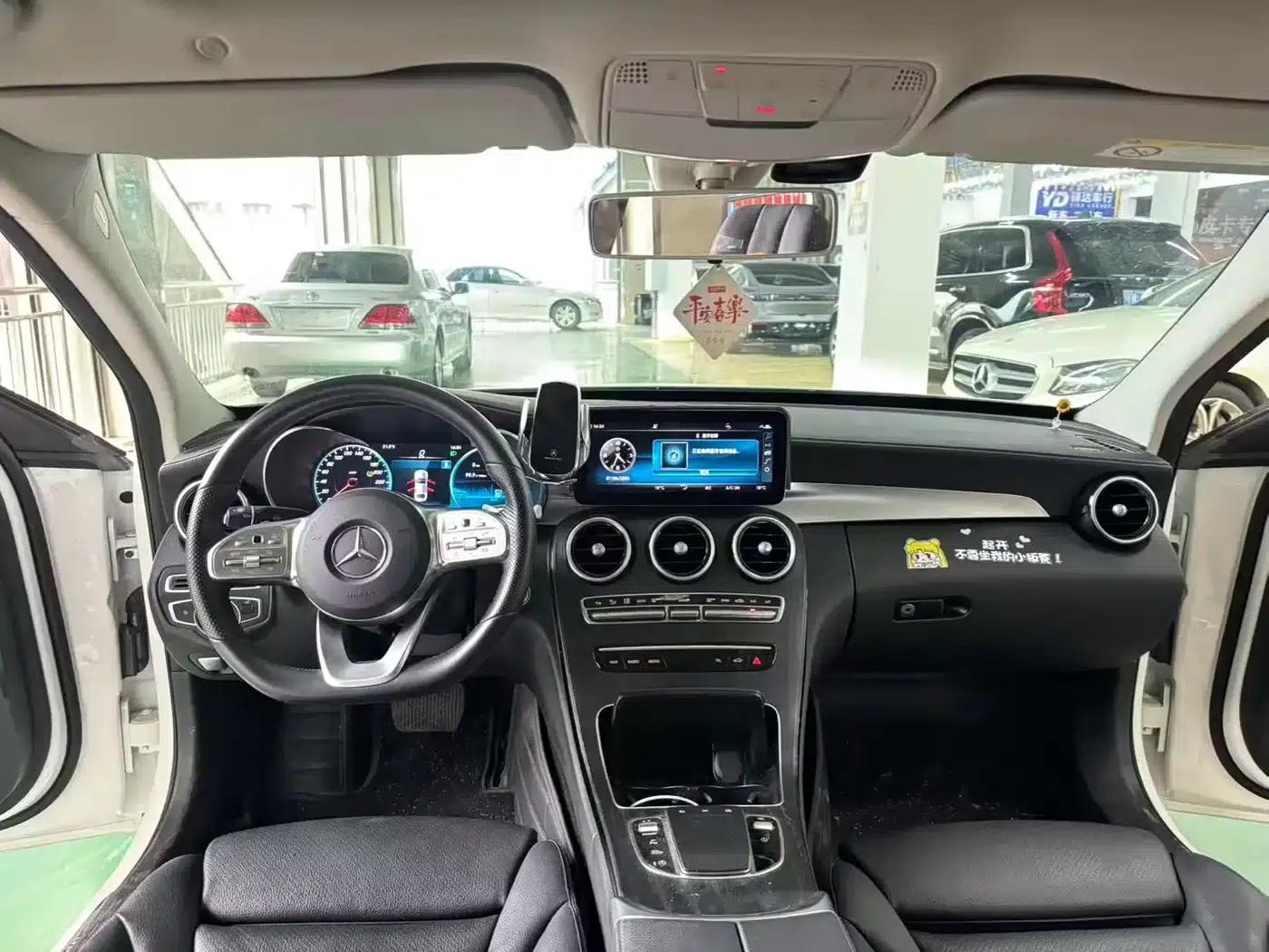 Mercedes-Benz C-Class 2020 Facelift C 200 L Fashion Model — миниатюра 7
