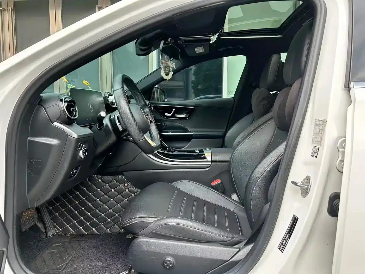 Mercedes-Benz C-Class 2022 Facelift C 200 L Sport Edition — миниатюра 11