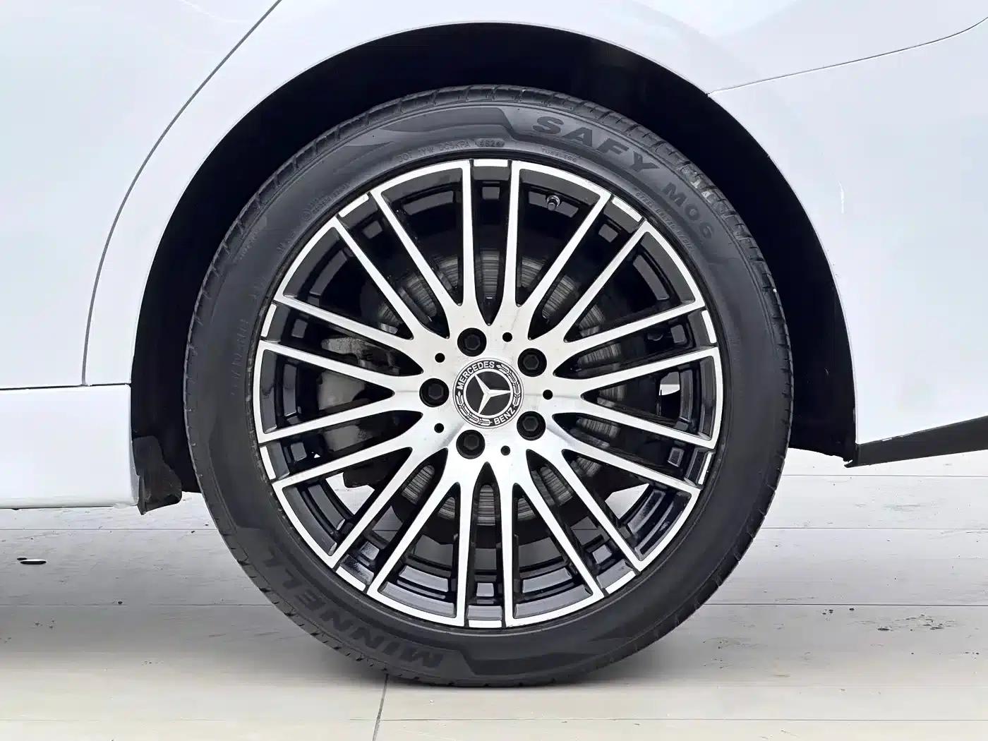 2022 Mercedes-Benz C-Class C 260 L Sport Edition — миниатюра 16