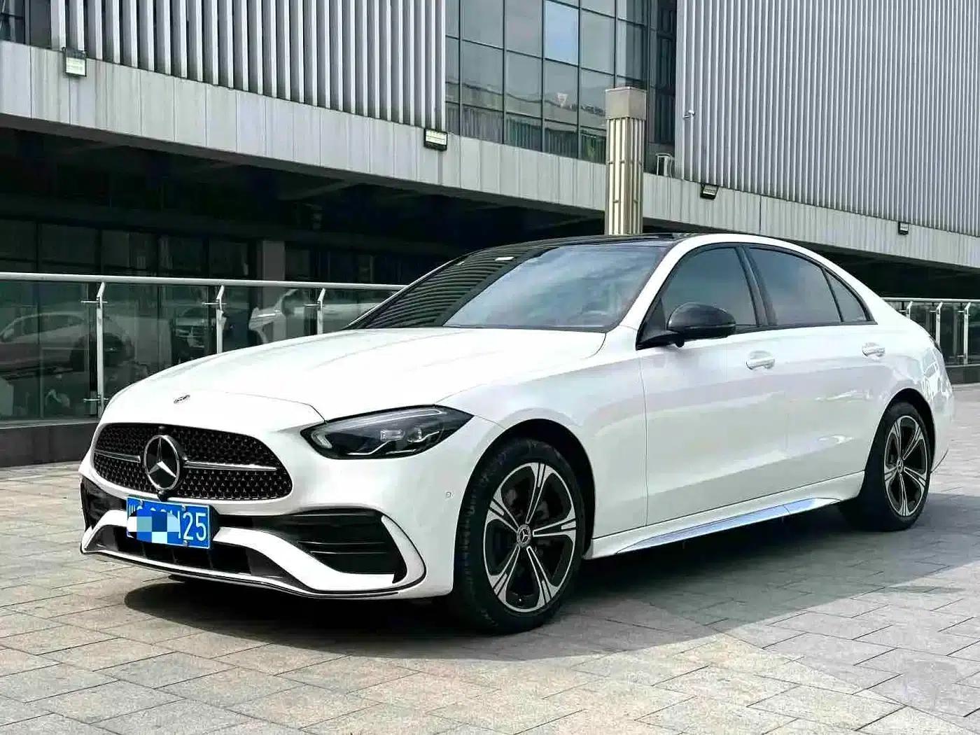 Mercedes-Benz C-Class 2022 Facelift C 260 L Sport Night Edition — миниатюра 1