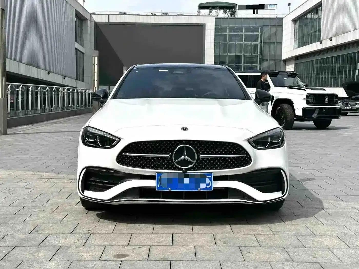Mercedes-Benz C-Class 2022 Facelift C 260 L Sport Night Edition — миниатюра 2