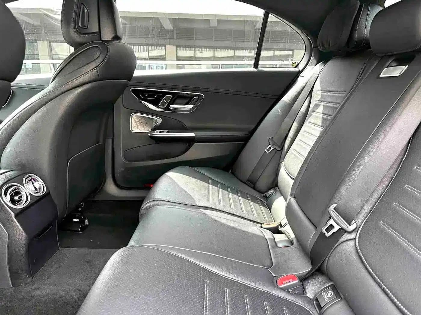 Mercedes-Benz C-Class 2022 Facelift C 260 L Sport Night Edition — миниатюра 10