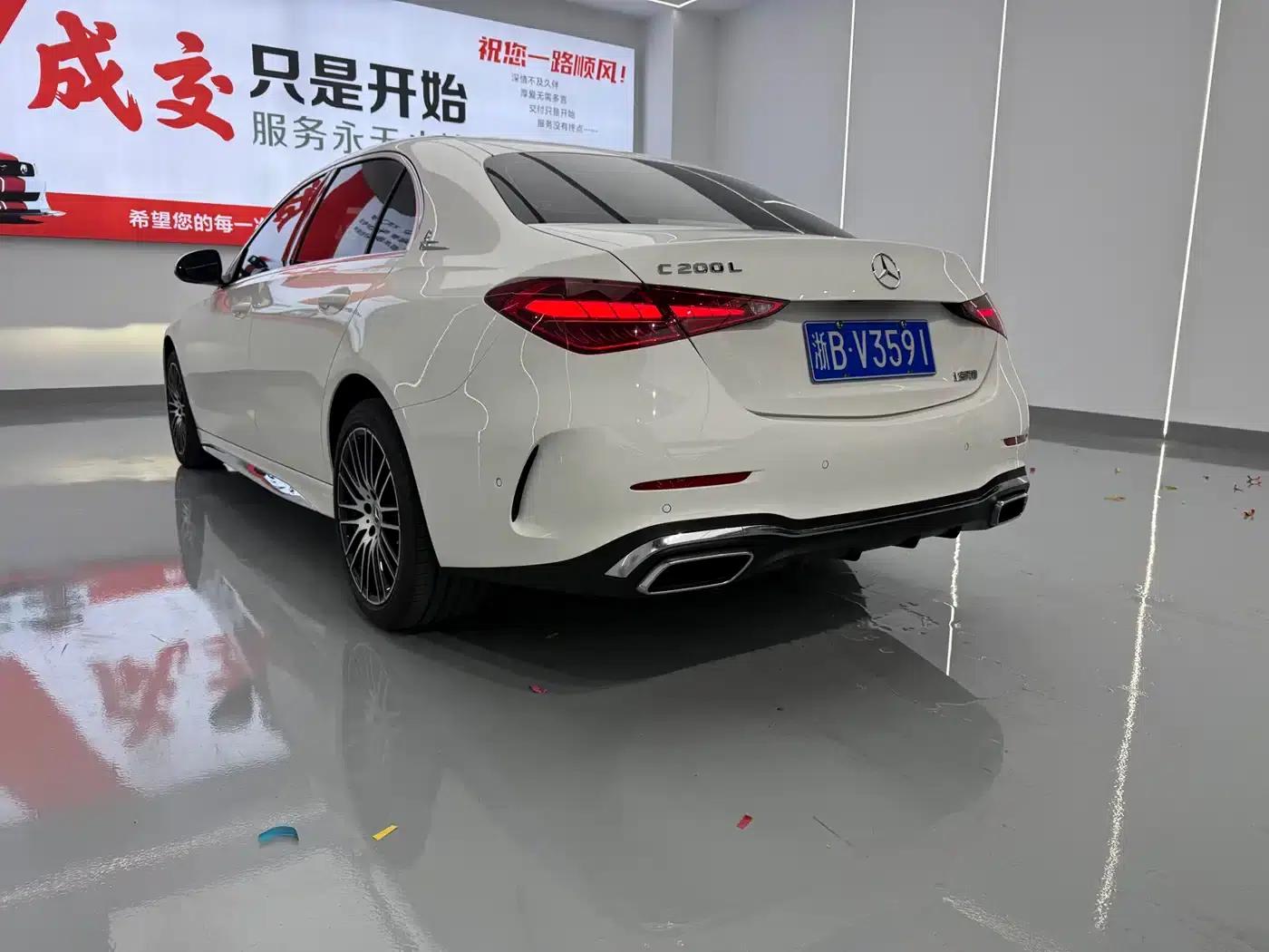 Mercedes-Benz C-Class 2023 Facelift C 200 L Sport Edition — миниатюра 12