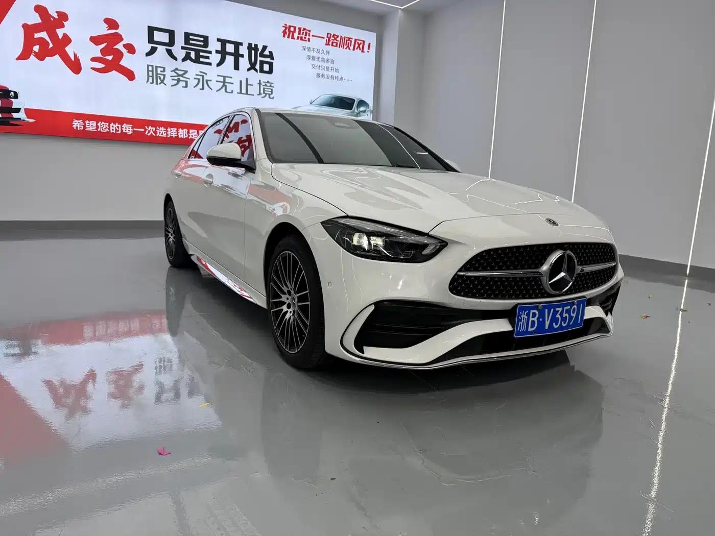 Mercedes-Benz C-Class 2023 Facelift C 200 L Sport Edition — миниатюра 3