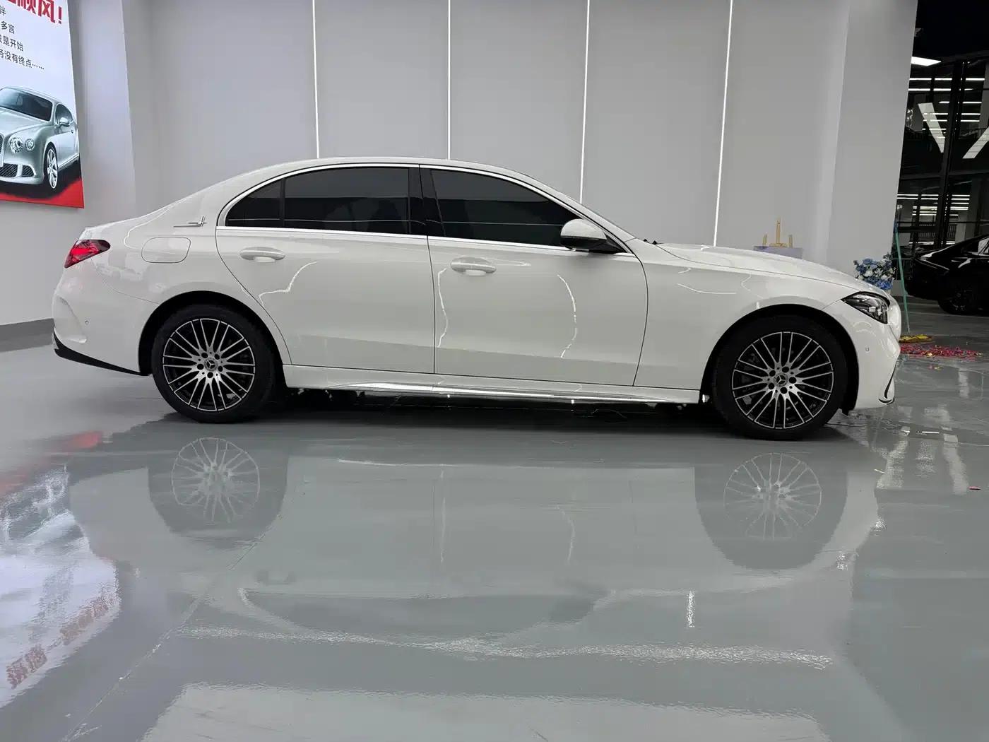 Mercedes-Benz C-Class 2023 Facelift C 200 L Sport Edition — миниатюра 4
