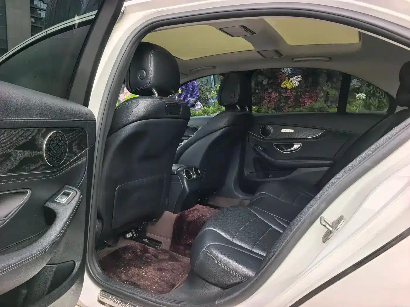 Mercedes-Benz C-Class 2015 Facelift C 200 L Sport — миниатюра 9