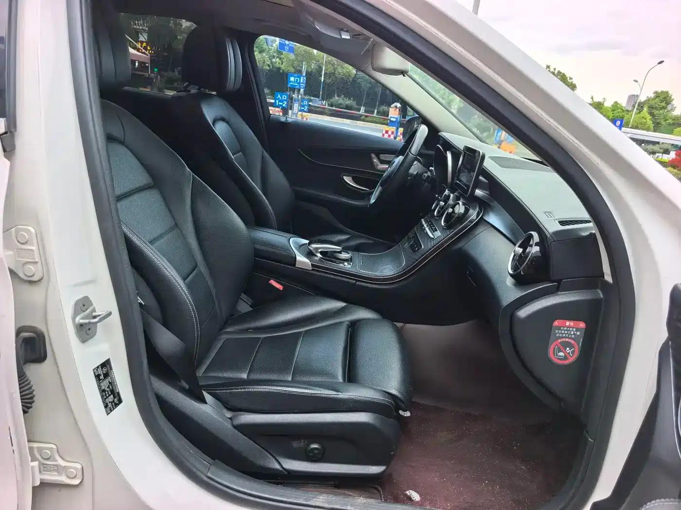 Mercedes-Benz C-Class 2015 Facelift C 200 L Sport — миниатюра 10