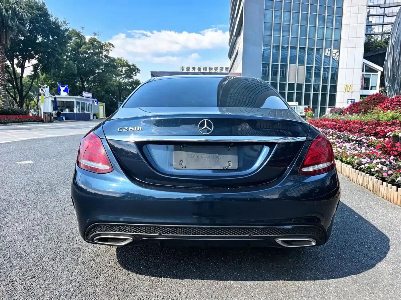 2016 Mercedes-Benz C-Class C 180 L Sport — миниатюра 5