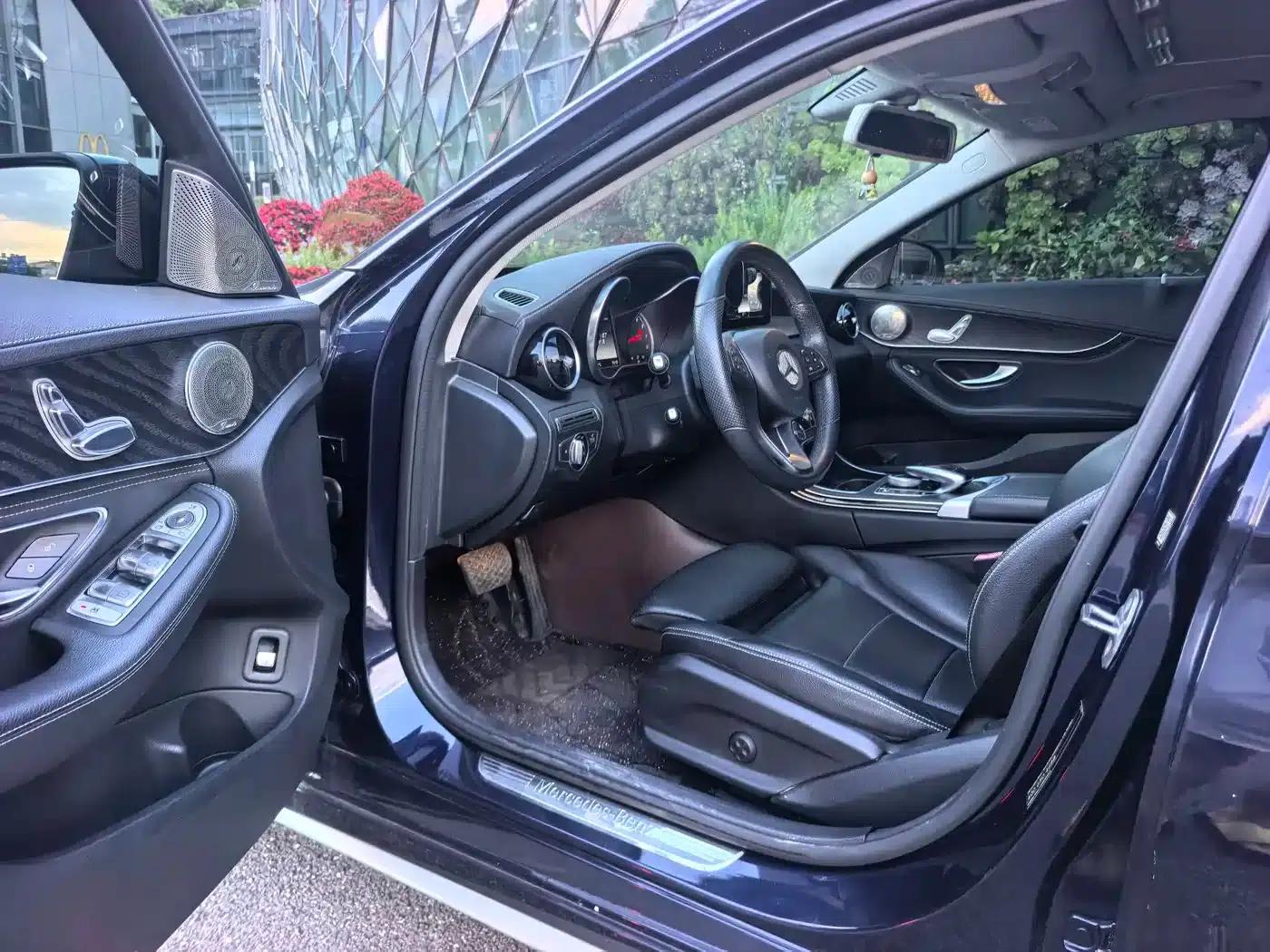 2016 Mercedes-Benz C-Class C 180 L Sport — миниатюра 7