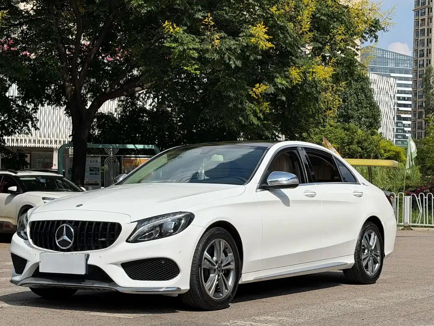 2018 Mercedes-Benz C-Class C 200 L Sport Edition — миниатюра 1