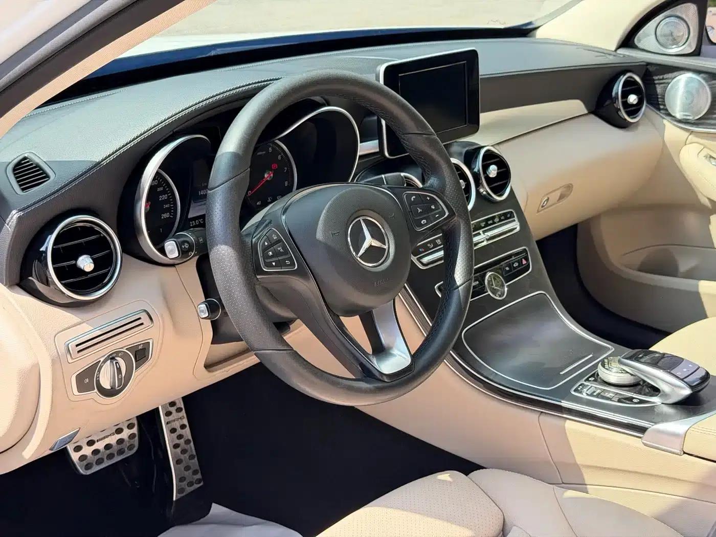 2018 Mercedes-Benz C-Class C 200 L Sport Edition — миниатюра 11