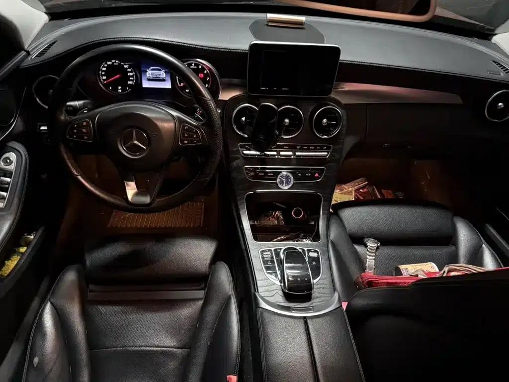 2016 Mercedes-Benz C-Class C 200 L Sport — миниатюра 7