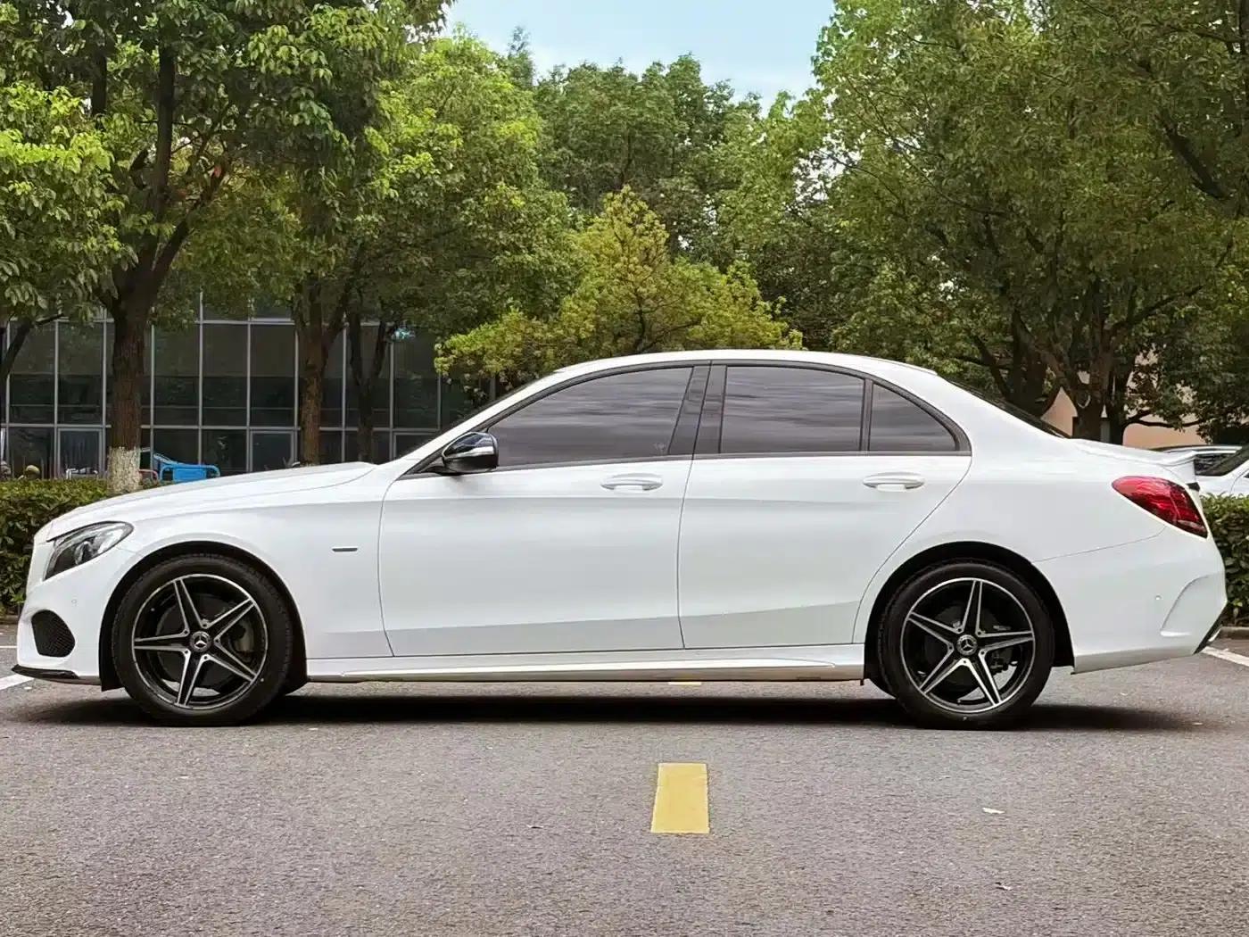 Mercedes-Benz C-Class 2018 C 200 Achievement Edition — миниатюра 8