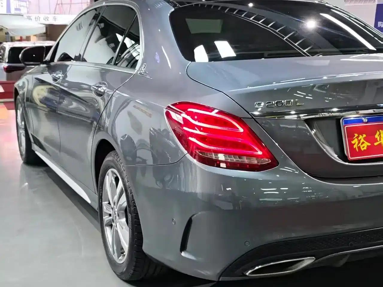 2018 Mercedes-Benz C-Class C 200 L Sport Edition — миниатюра 9