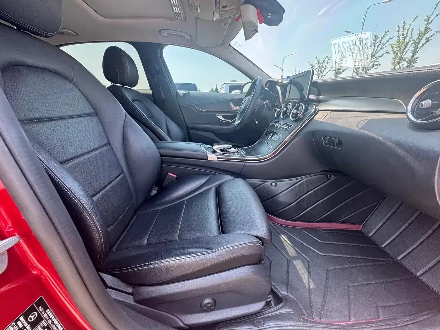 2018 Mercedes-Benz C-Class C 180 L Fashion Sport Edition — миниатюра 9