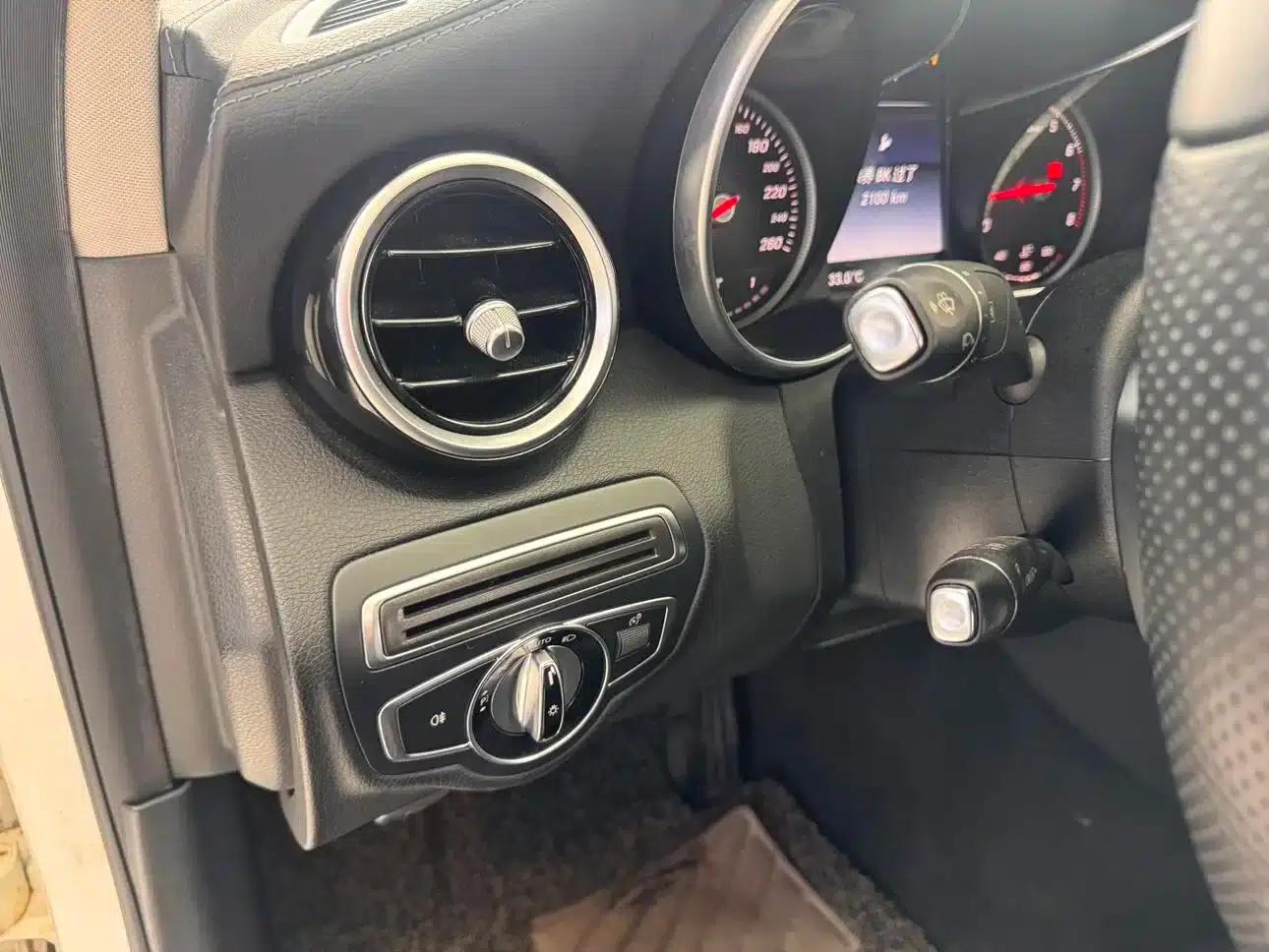 Mercedes-Benz C-Class 2015 Facelift C 200 L Sport — миниатюра 11