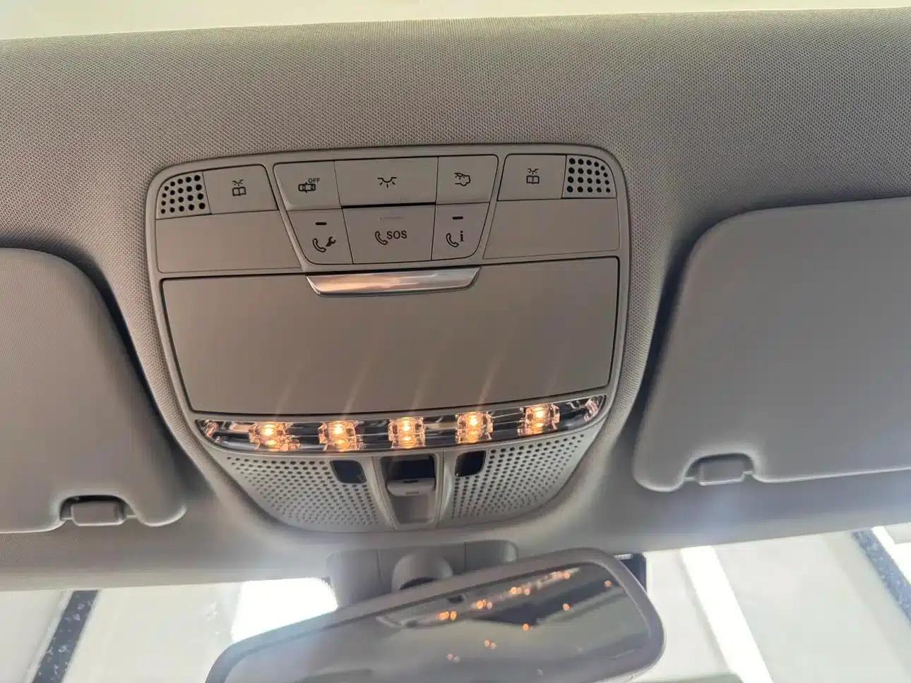 Mercedes-Benz C-Class 2015 Facelift C 200 L Sport — миниатюра 14