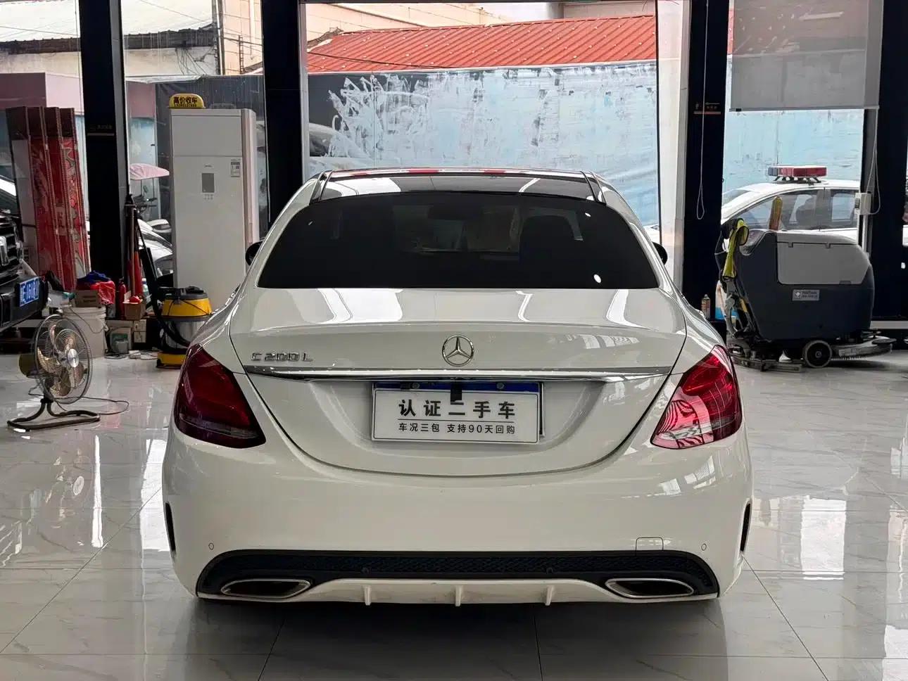 Mercedes-Benz C-Class 2015 Facelift C 200 L Sport — миниатюра 6