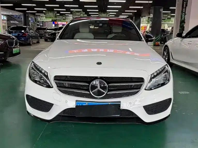 2018 Mercedes-Benz C-Class C 300 Sport Edition — миниатюра 2