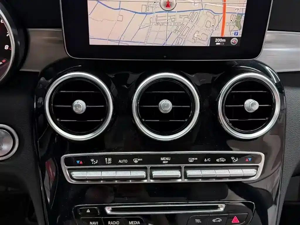 2018 Mercedes-Benz C-Class C 300 Sport Edition — миниатюра 6