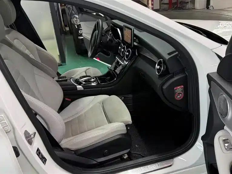 2018 Mercedes-Benz C-Class C 300 Sport Edition — миниатюра 7