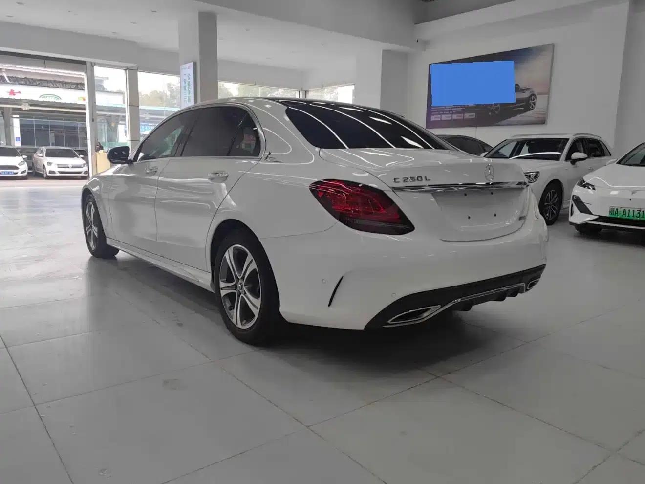 Mercedes-Benz C-Class 2020 Facelift C 260 L Sport Edition — миниатюра 10
