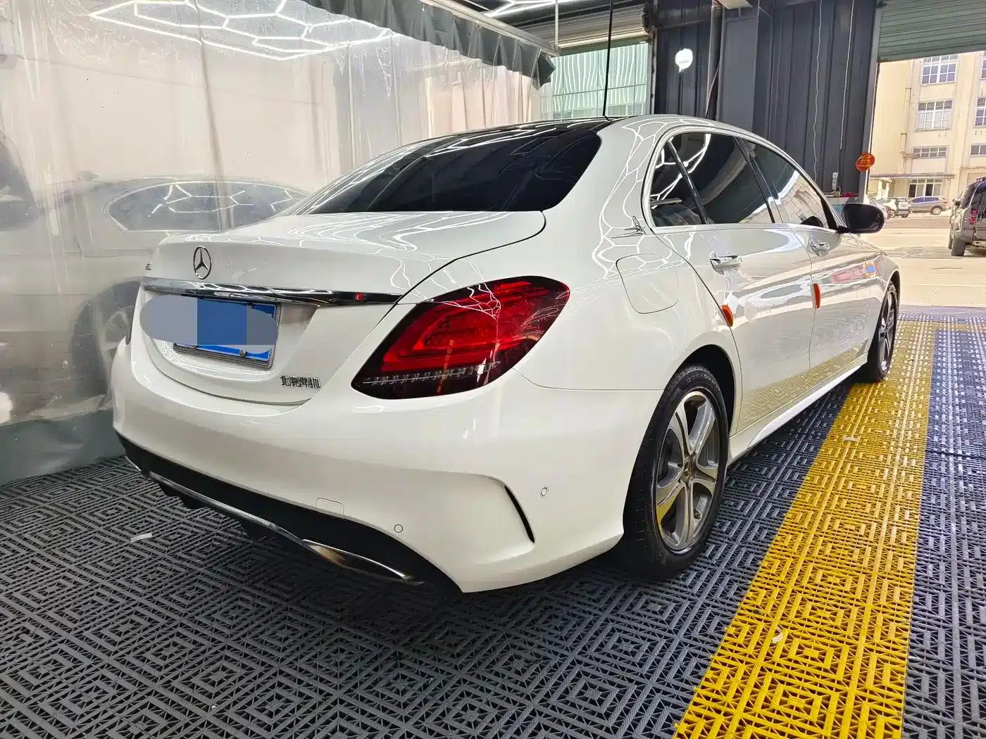 Mercedes-Benz C-Class 2019 C 260 L Sport Edition — миниатюра 16