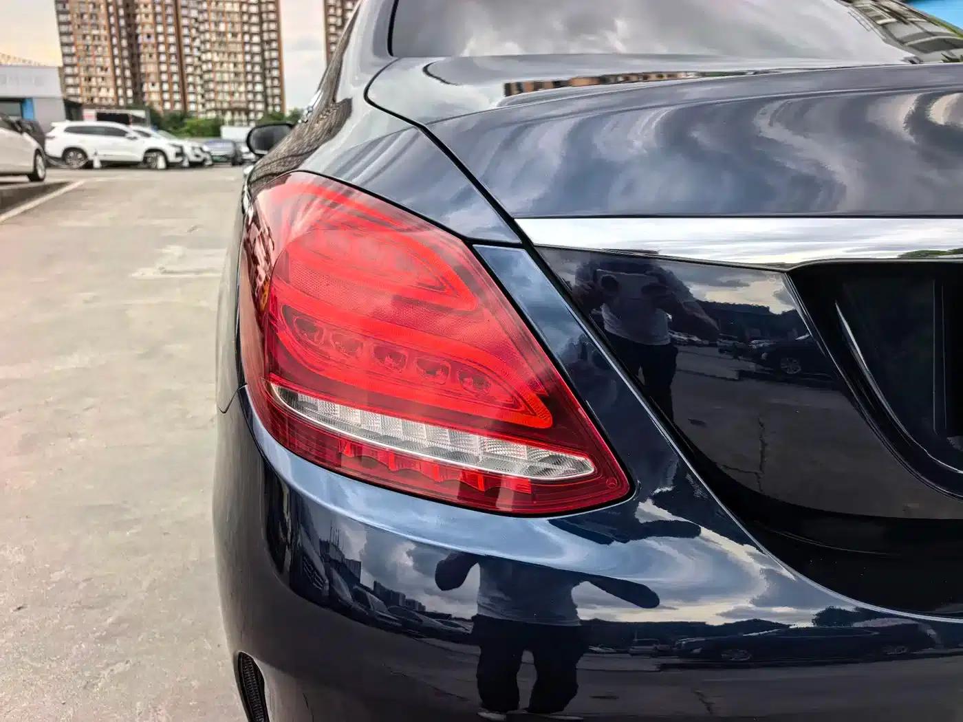 2015 Mercedes-Benz C-Class Facelift C 180 L Sport — миниатюра 8