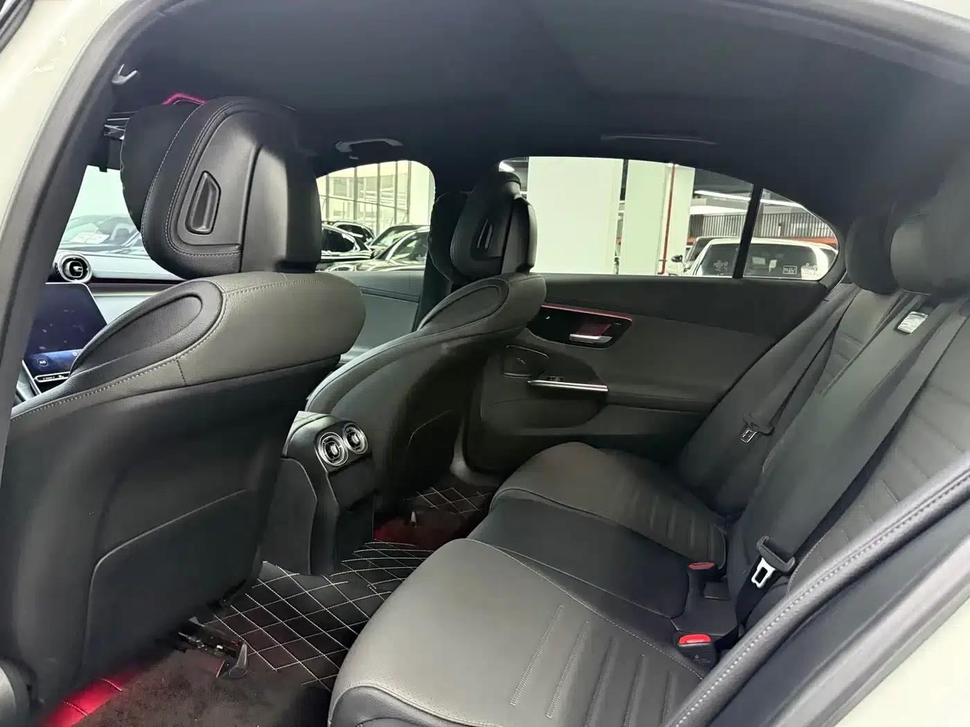 2023 Mercedes-Benz C-Class C 260 L Sport Edition — миниатюра 11