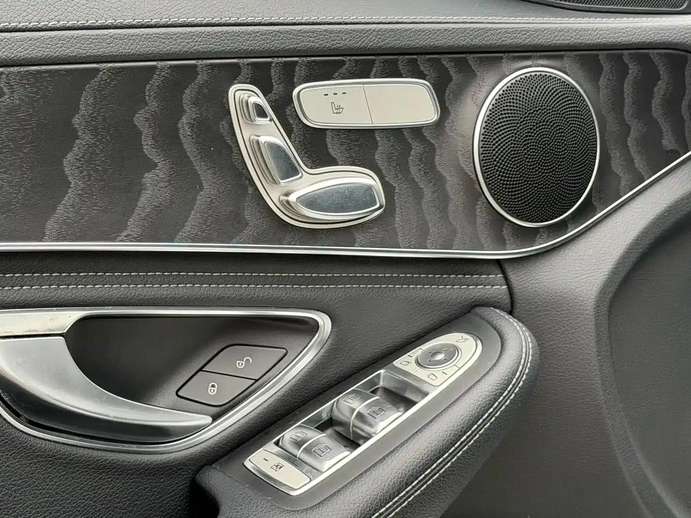 2018 Mercedes-Benz C-Class C 200 L Sport Edition — миниатюра 15