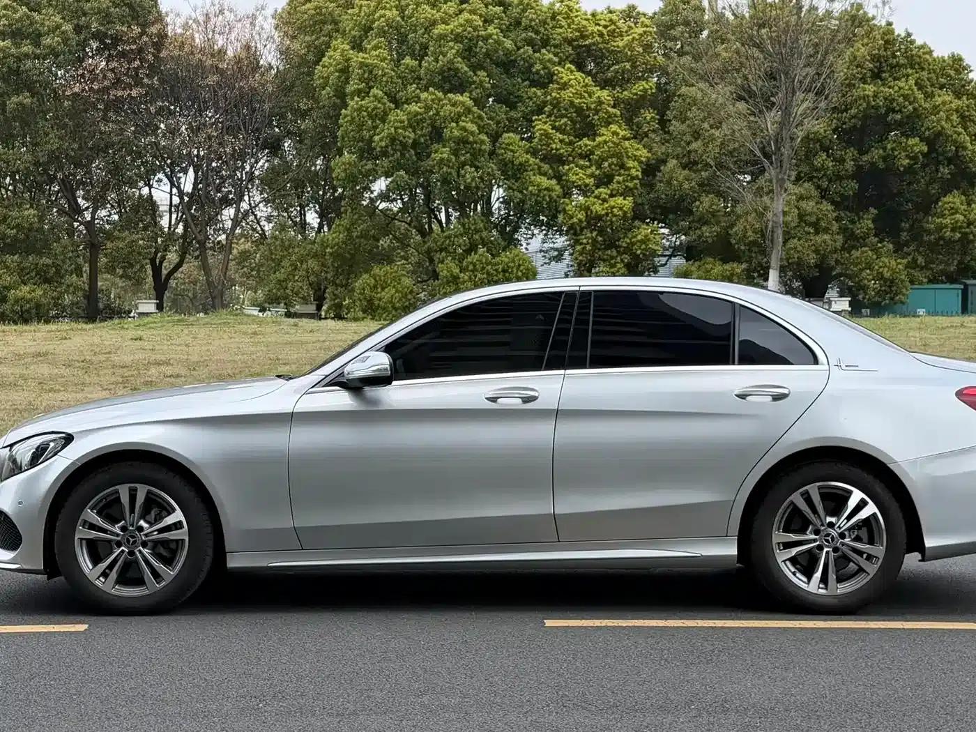 2018 Mercedes-Benz C-Class C 200 L Sport Edition — миниатюра 4