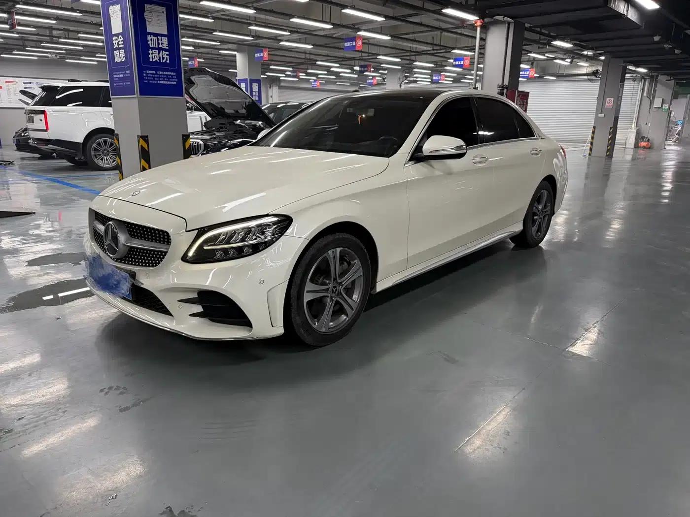 2020 Mercedes-Benz C-Class C 260 L Sport Edition — миниатюра 1