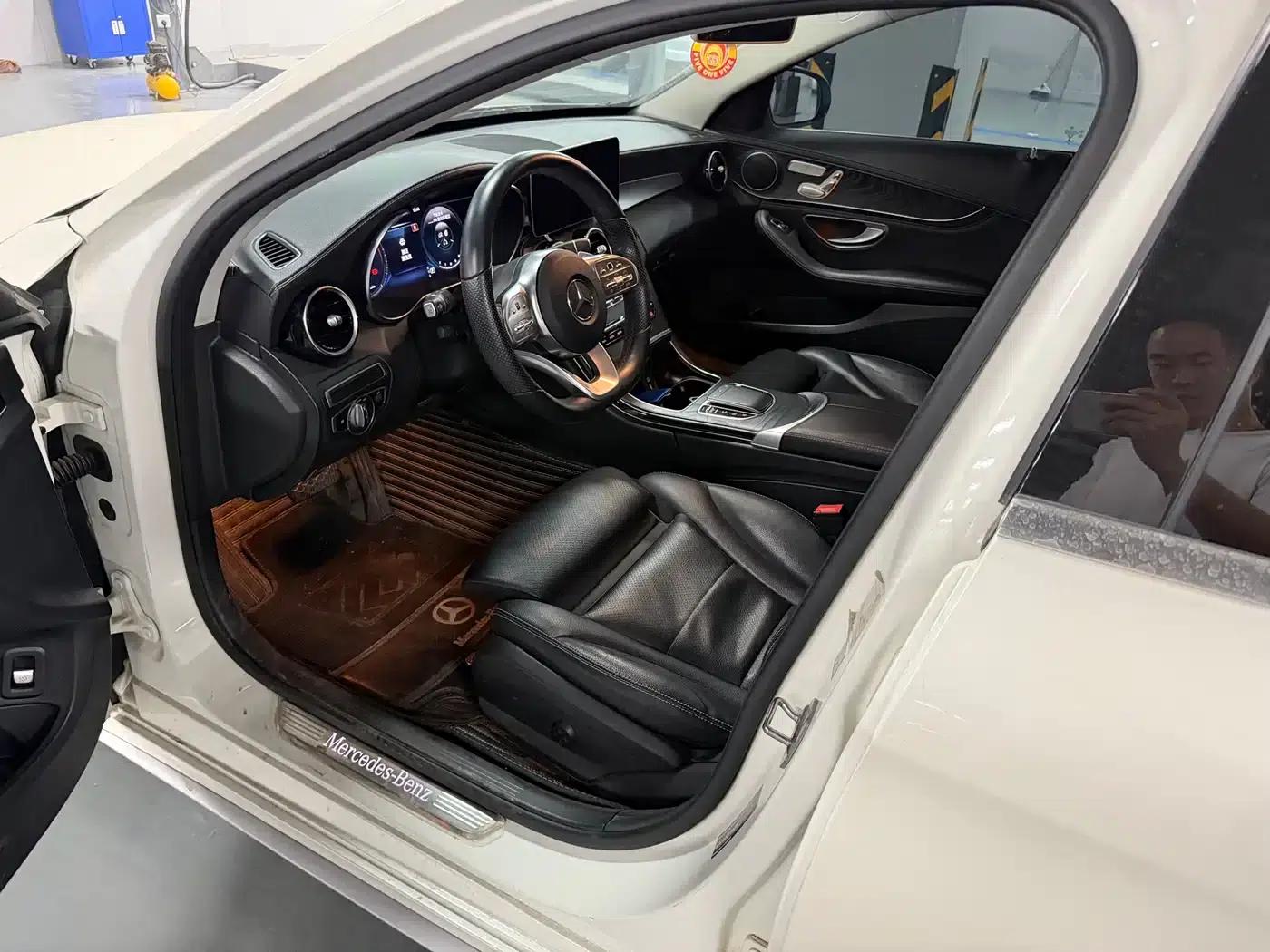 2020 Mercedes-Benz C-Class C 260 L Sport Edition — миниатюра 13