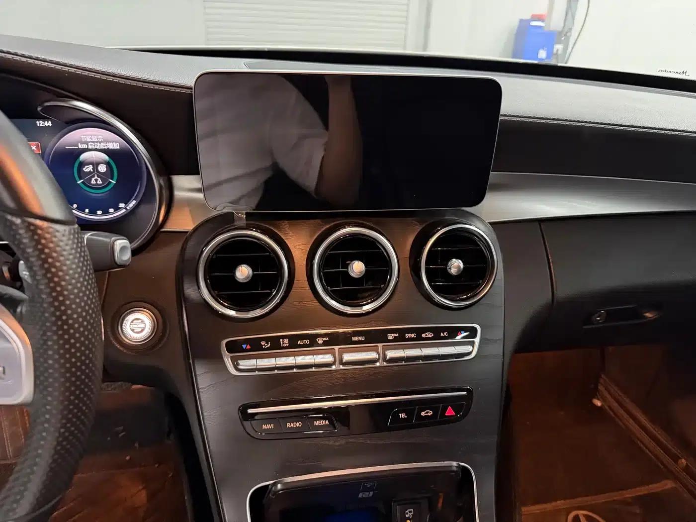 2020 Mercedes-Benz C-Class C 260 L Sport Edition — миниатюра 9
