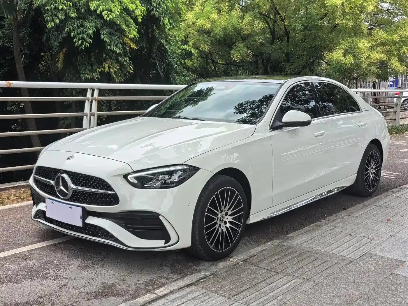 2024 Mercedes-Benz C-Class C 260 L Sport Edition — миниатюра 1