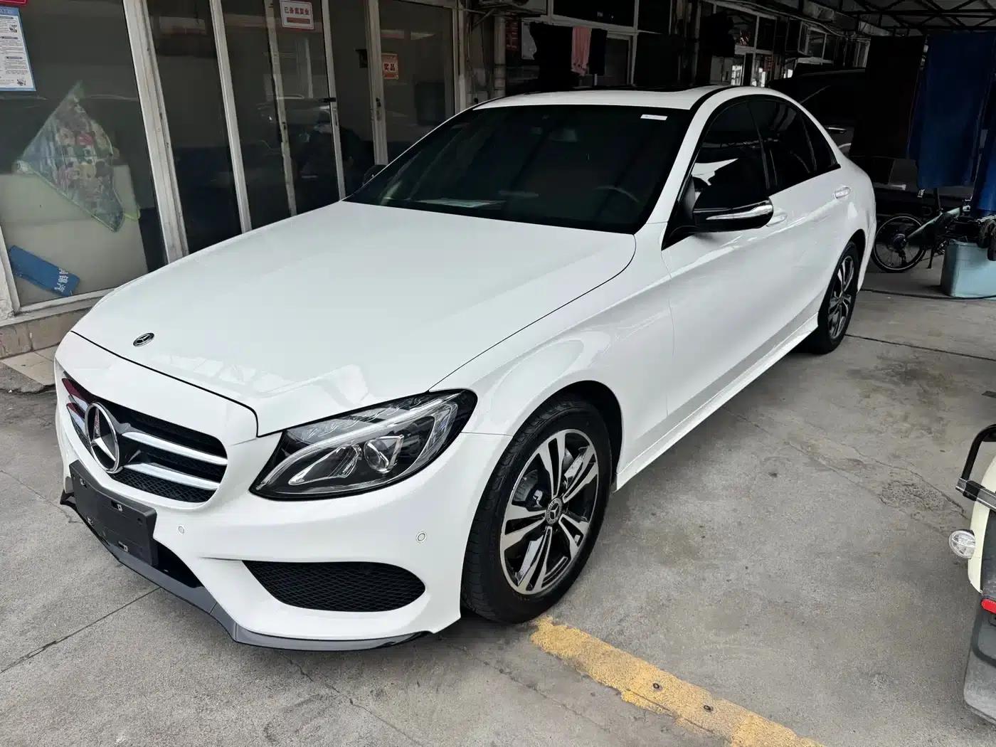 2018 Mercedes-Benz C-Class C 200 Sport Edition — миниатюра 1