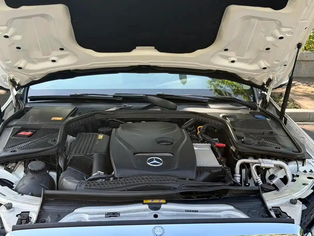 2015 Mercedes-Benz C-Class C 200 L — миниатюра 24