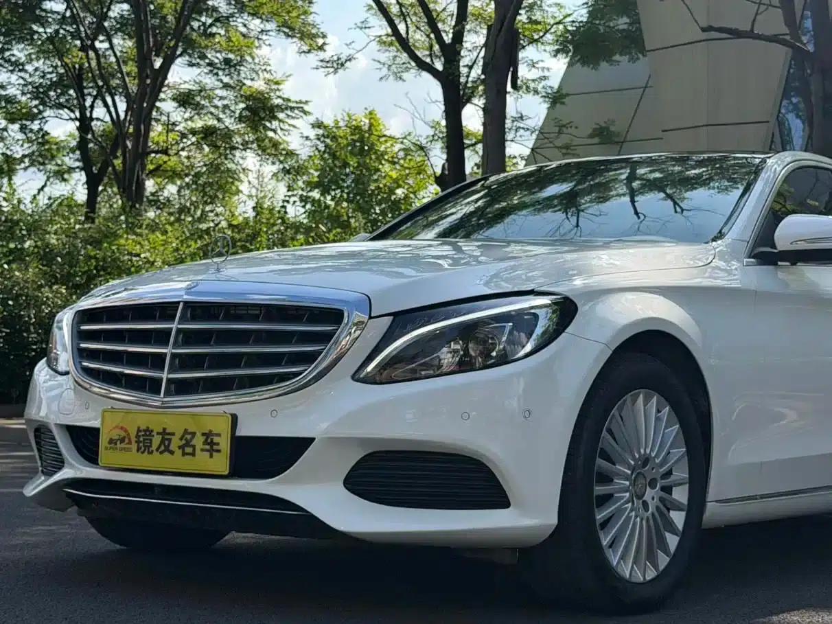 2015 Mercedes-Benz C-Class C 200 L — миниатюра 9