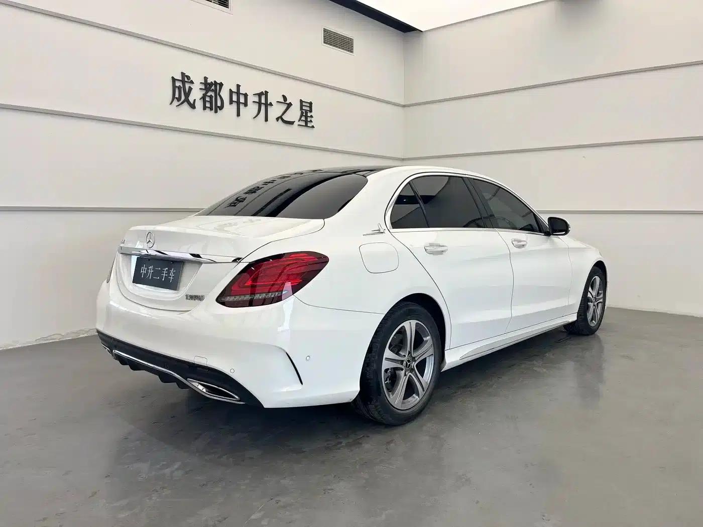 2021 Mercedes-Benz C-Class C 260 L Sport Edition — миниатюра 4