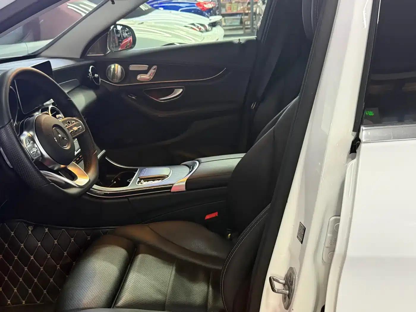 2020 Mercedes-Benz C-Class C 260 L Sport Edition — миниатюра 3