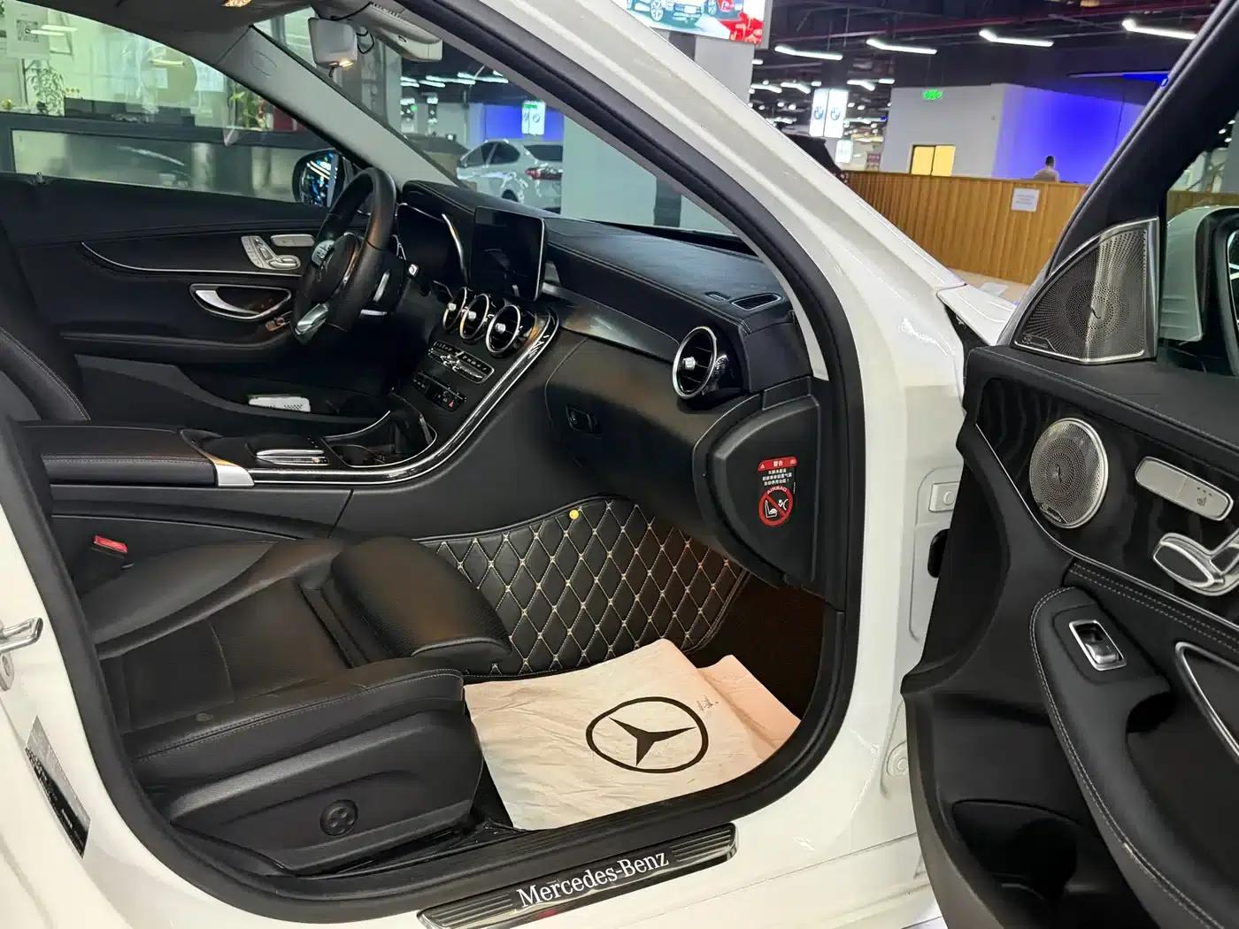2020 Mercedes-Benz C-Class C 260 L Sport Edition — миниатюра 6