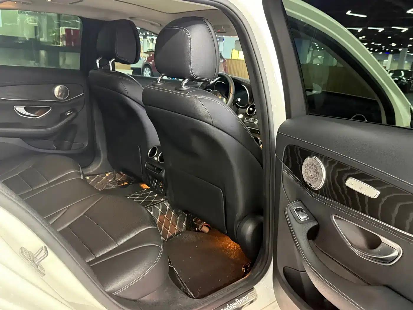 2020 Mercedes-Benz C-Class C 260 L Sport Edition — миниатюра 7