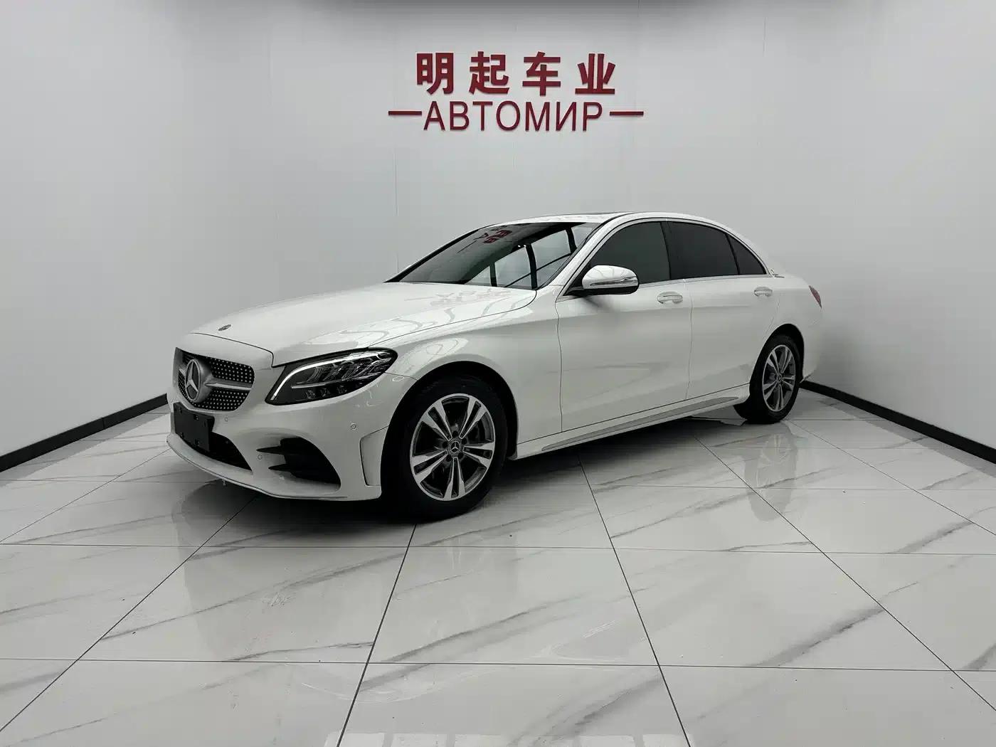 Mercedes-Benz C-Class 2020 Facelift C 200 L Fashion Sport Edition — миниатюра 1