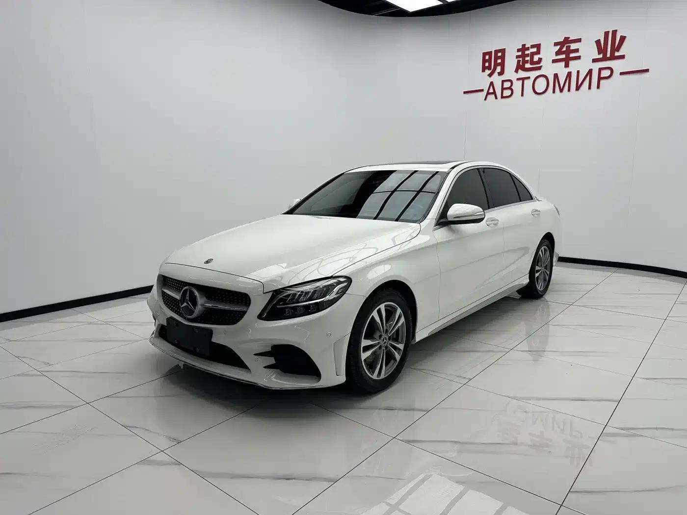 Mercedes-Benz C-Class 2020 Facelift C 200 L Fashion Sport Edition — миниатюра 4