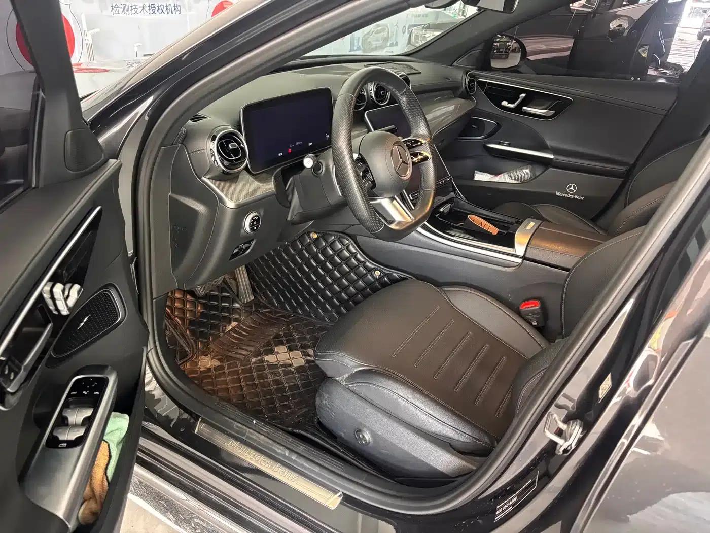 2023 Mercedes-Benz C-Class C 200 L Sport Edition — миниатюра 3