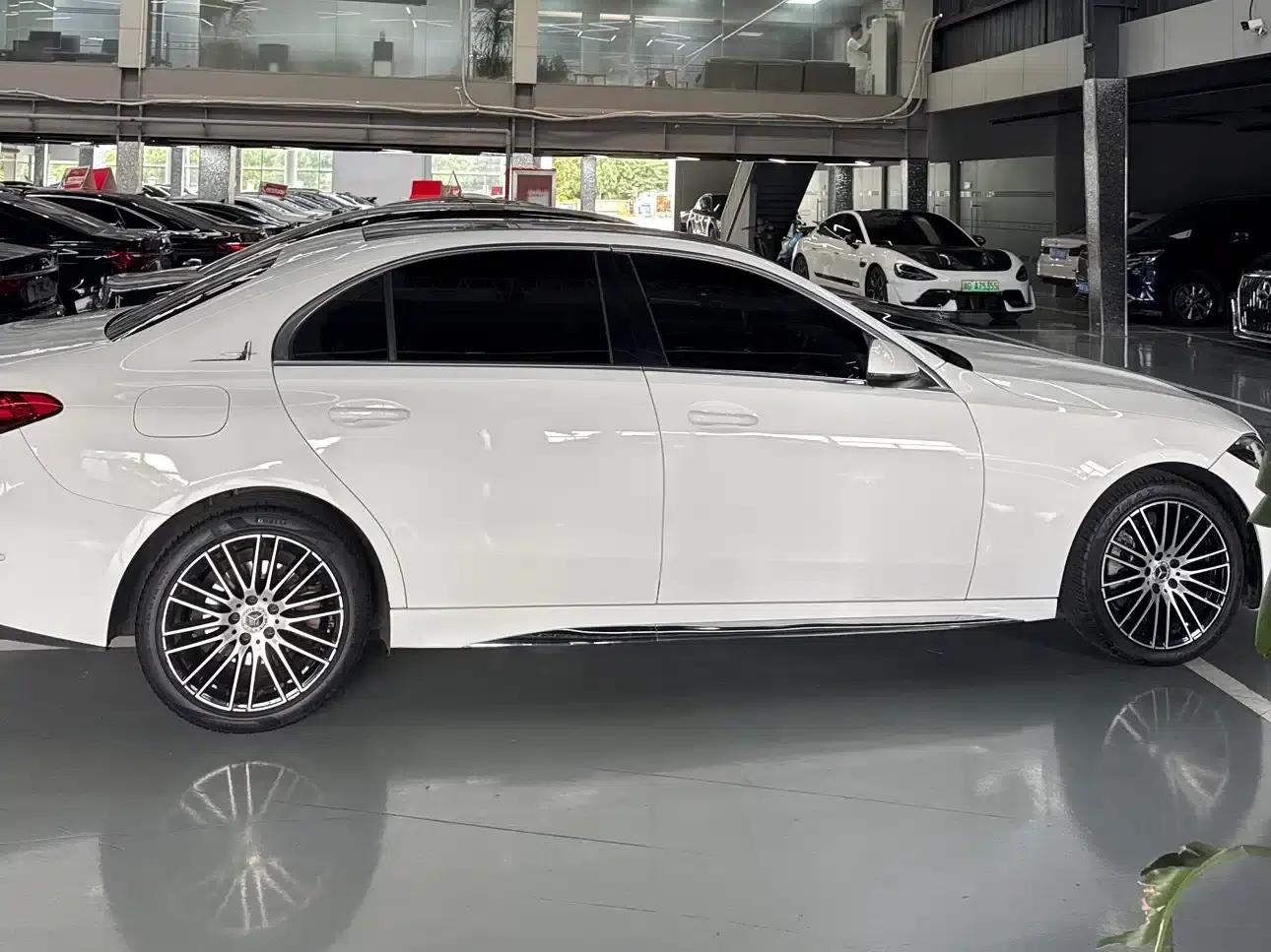2022 Mercedes-Benz C-Class C 260 L Sport Edition — миниатюра 13