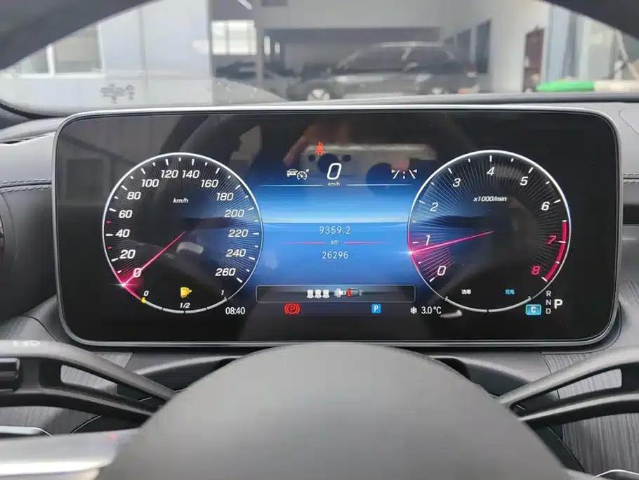 Mercedes-Benz C-Class 2023 Facelift C 260 L Sport Night Edition — миниатюра 14