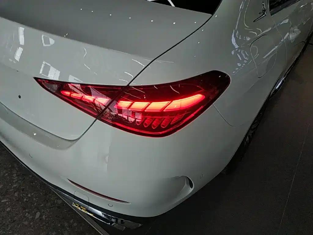 2022 Mercedes-Benz C-Class C 260 L Sport Edition — миниатюра 8