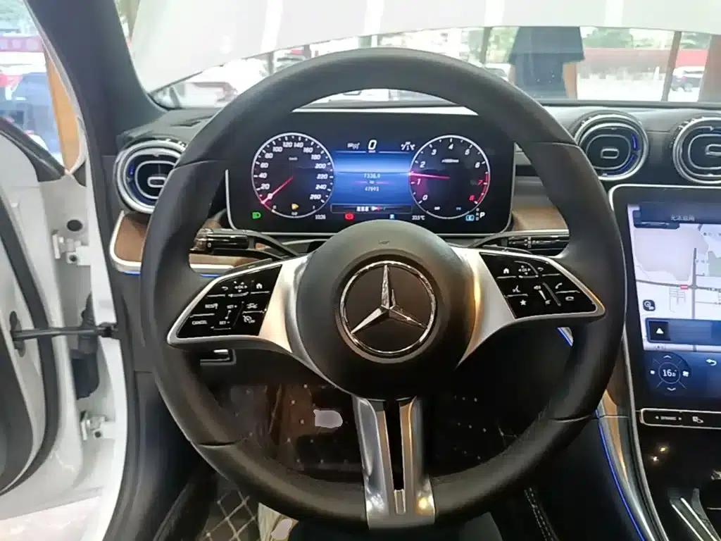 2023 Mercedes-Benz C-Class C 260 L — миниатюра 11
